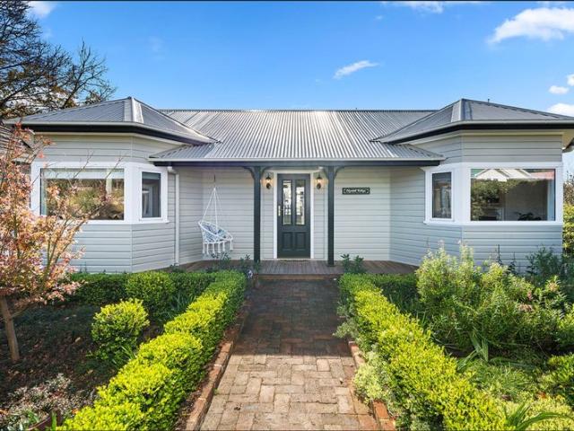 Timeless Charm & Modern Comfort in the heart of Moss Vale