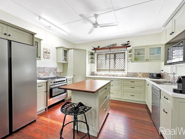 Timeless Charm, Modern Convenience & Motivated Vendors!
