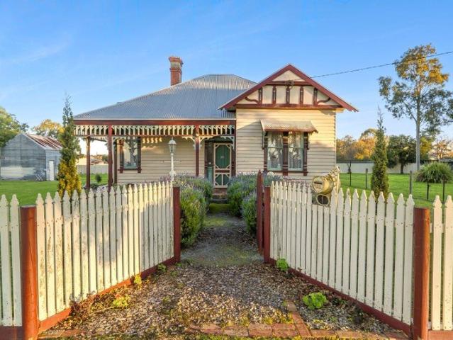 Timeless charm on over 2000 sqm