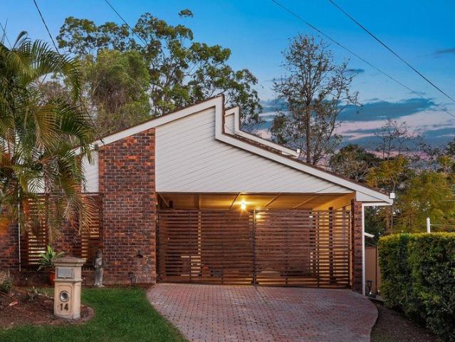 Timeless Charm & Relaxed Family Living
