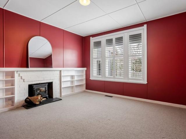 Timeless Circa 1930s Newstead Residence
