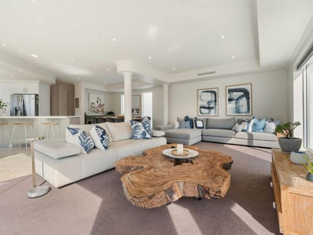 Timeless Coastal Elegance on Mermaid Beach's Most Prestigious Address