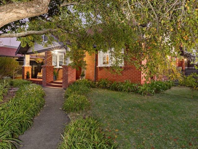 Timeless Edwardian Elegance in the Heart of Prestigious Newington
