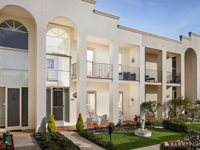 Timeless Elegance Vendor open to offers