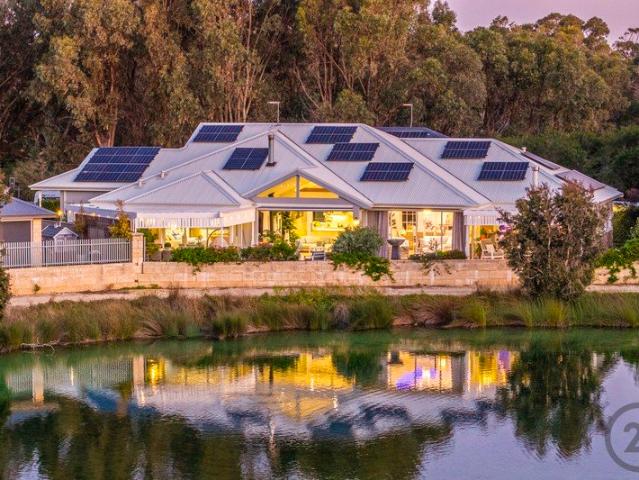 Timeless Elegance, Breathtaking Views & An Extraordinary Lifestyle