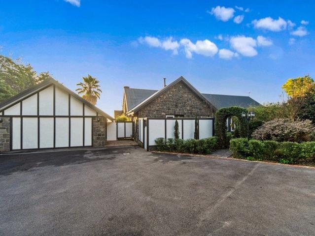 Timeless Elegance, Character and Family Luxury