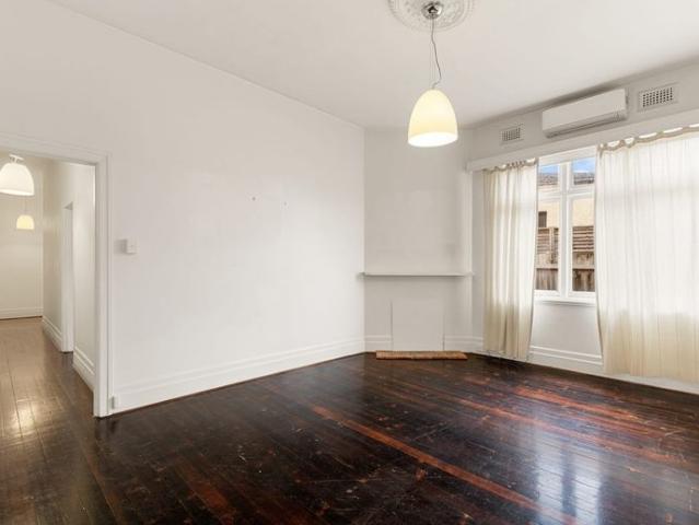 Timeless Elegance in a Coveted St Kilda East Address