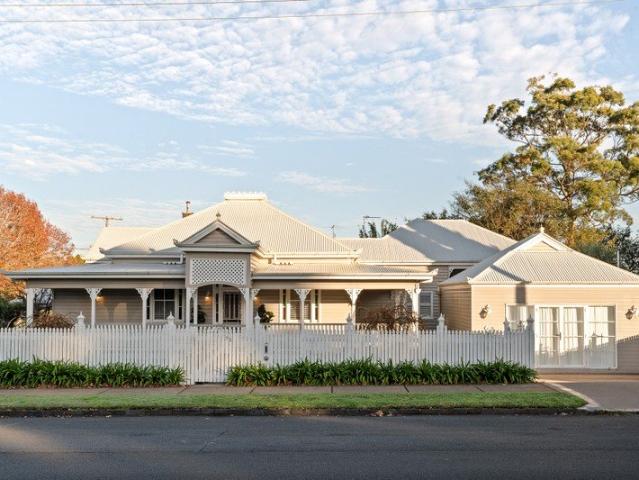 Timeless Elegance in Prestigious East Toowoomba