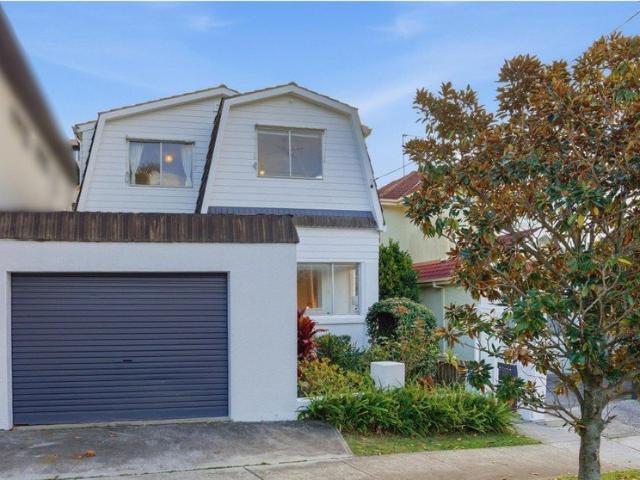 Timeless Elegance Meets Harbour Side Prestige in the Heart of Vaucluse