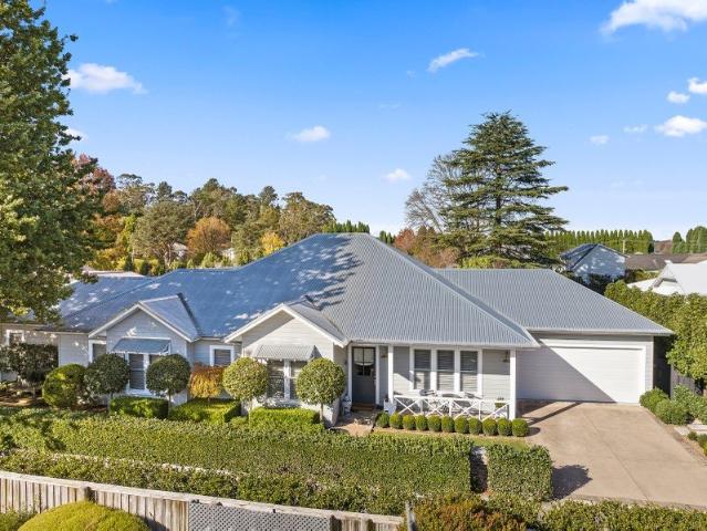 Timeless Elegance, Privately Positioned Moments from Town