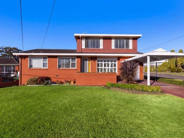 Timeless Family Home with Outstanding Renovation Potential
