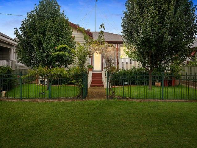 Timeless Federation on sought after Hospital Hill