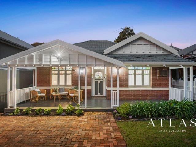 Timeless Federation Character on 521sqm of Green Title Land