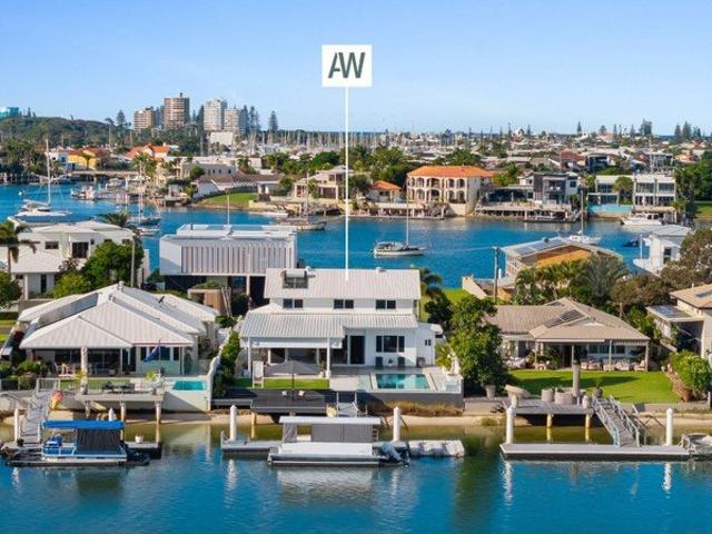 Timeless Hamptons Luxury on Mooloolaba's Premier Waterfront