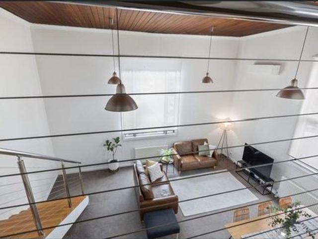 Timeless Heritage Apartment in the Heart of Ballarat – Fully Furnished