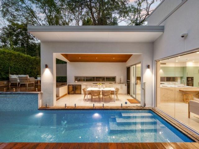 Timeless Luxury Redefined A Masterclass in Contemporary Elegance