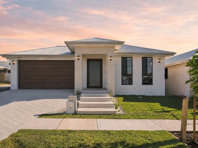 Timeless Luxury with Exceptional Entertaining