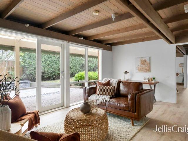 Timeless Mid Century Character in Central Watsonia