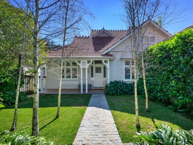 Timeless period appeal, modern comfort and immense scale