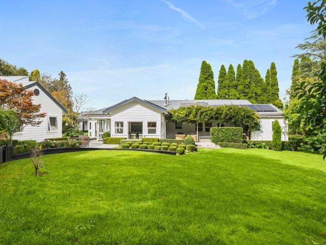 Timeless Prestige, Complete Privacy, Unrivalled Location
