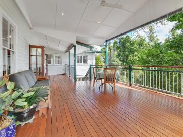 Timeless Queenslander Charm on a Rare 890m² Double Block