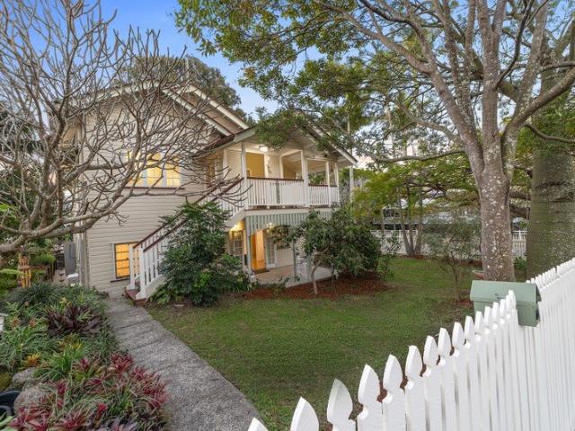 Timeless Queenslander Charm on a Rare 810m² Double Corner Allotment