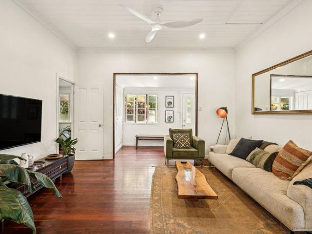 Timeless Queenslander Charm Meets Contemporary Family Living