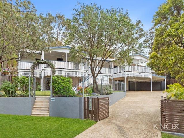 Timeless Queenslander Masterpiece Breathtaking Views & Exceptional Dual Living Opportunity!