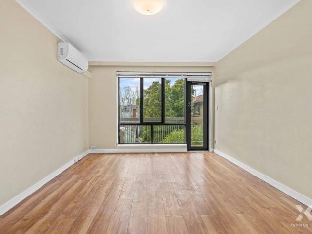 Timeless South Yarra Living with Space, Privacy & Enduring Appeal