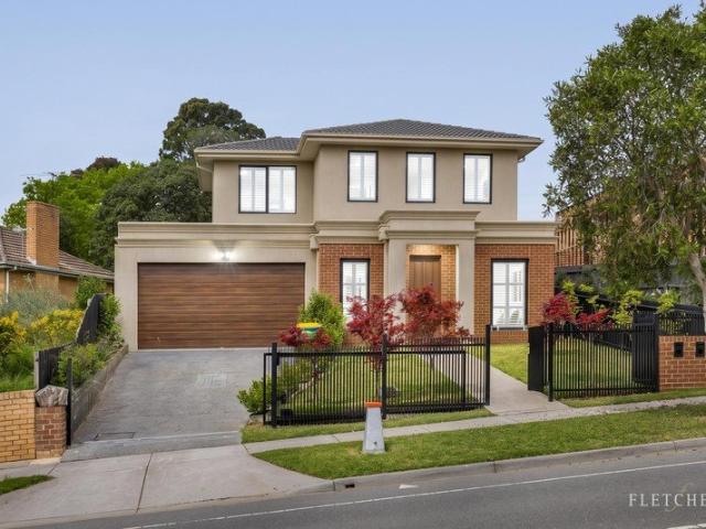 Timeless Style, Contemporary Comfort in a Coveted Balwyn North Setting
