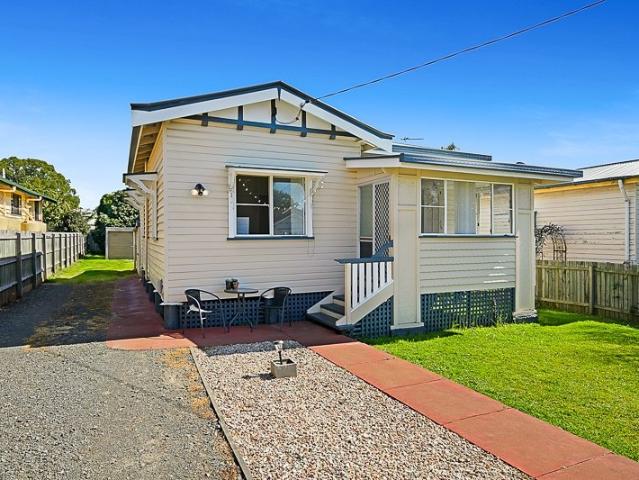 Timeless Style Meets Everyday Comfort in South Toowoomba