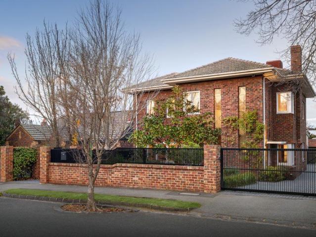 Timelss Art Deco elegance meets luxurious family living