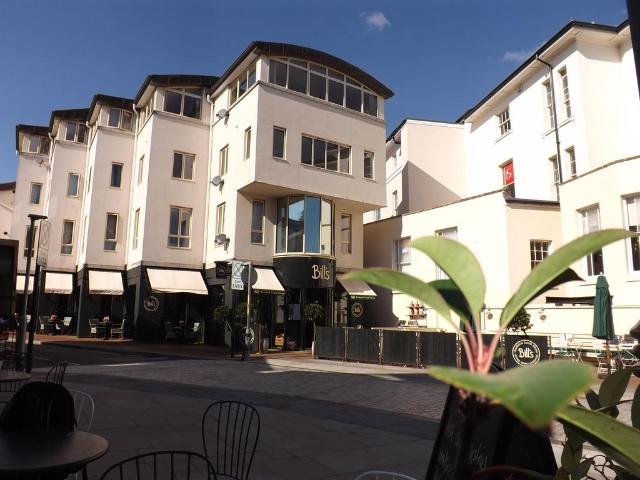 Times Square, Tunbridge Wells, TN1 2 bed apartment to rent £1,450 pcm £335 pw