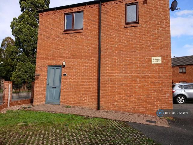 Tintern Avenue, Worcester, WR3 2 bed flat to rent £890 pcm £205 pw