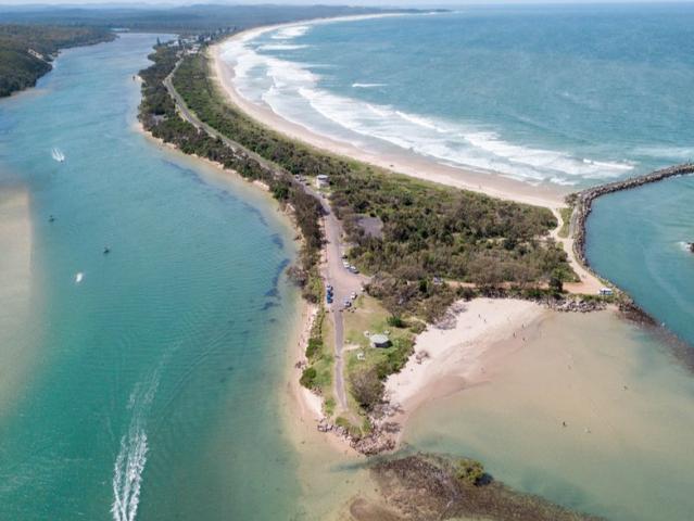 Tiny Home, Big Paradise Dream Big Living between the River and Ocean WOOLI