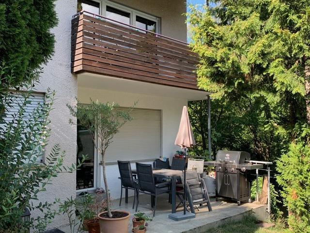 Tiny house in green and quiet area close to all bases