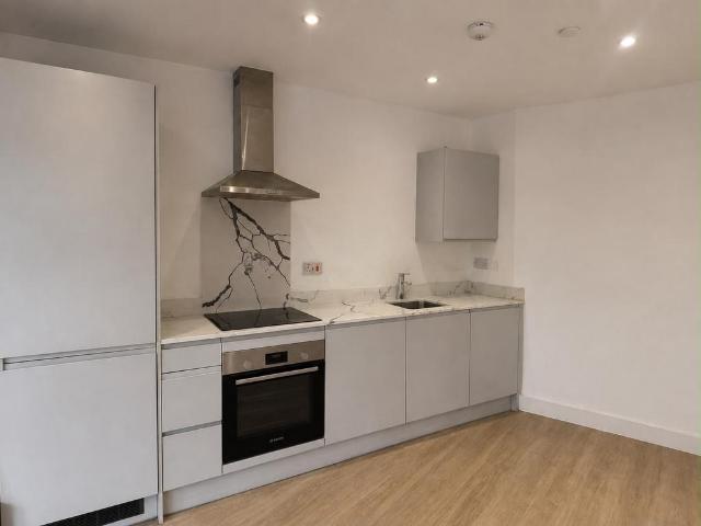 Tindal Street, Birmingham, B12 1 bed flat to rent £850 pcm £196 pw