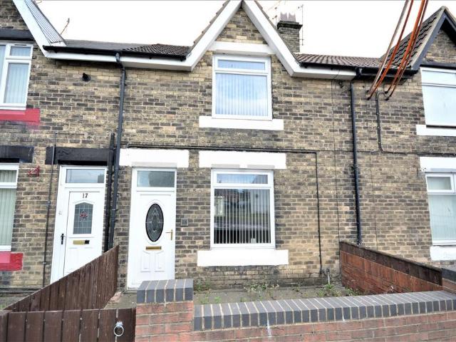Tindale Crescent, Bishop Auckland. 2 bed terraced house to rent £650 pcm £150 pw