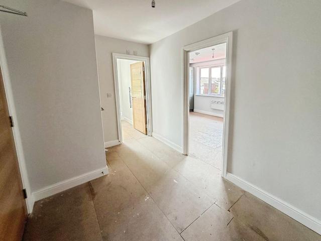 Tinkersfield, Leigh WN7, Property to rent, £1,250 pcm | PrimeLocation
