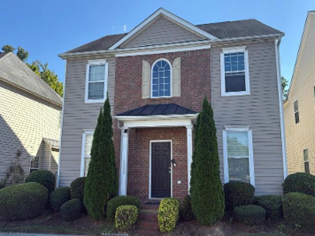 Tiara Cir SW