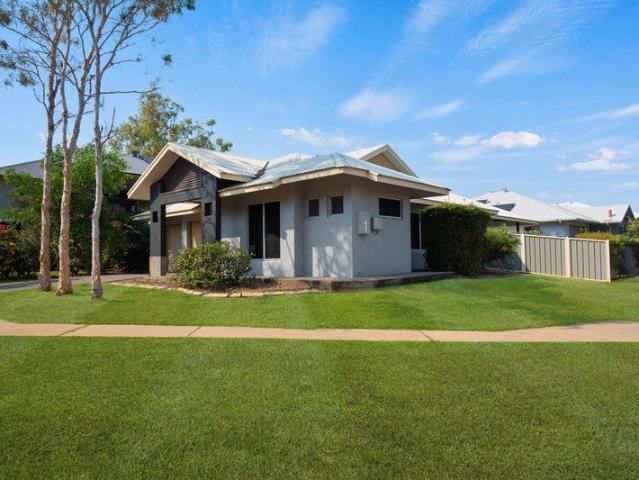 Tick every box with this turnkey family home!