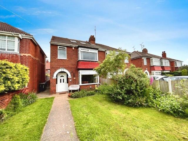 Tickhill Road, South Yorkshire DN4 3 bed semi detached house to rent £995 pcm £230 pw