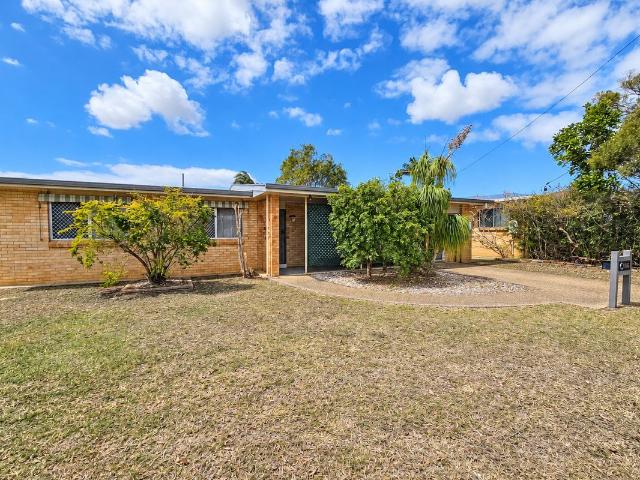 Tidy Modern 3 Bedroom Home in Avenell Heights
