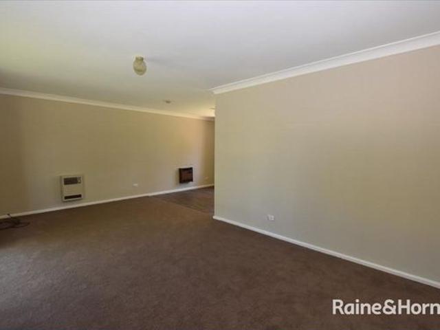 Tidy & Neat Family Home