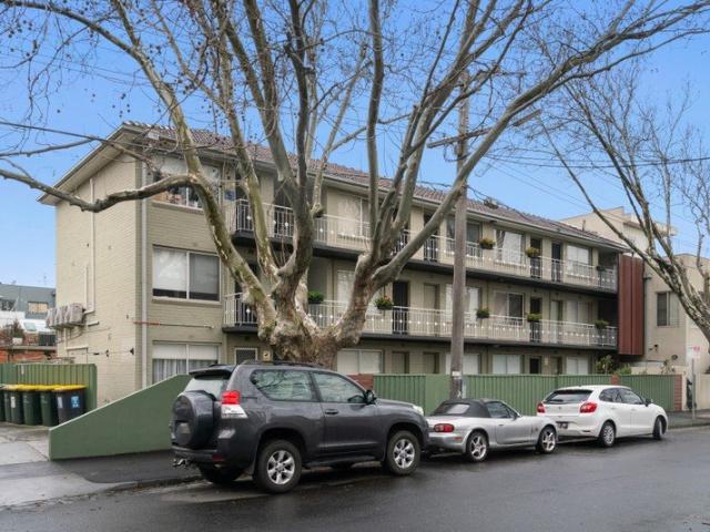 Tidy Oasis in the Heart of Elwood