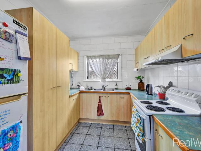 Tidy, Convenient & Affordable Buy For Yourself Or To Rent It Out But BE QUICK!