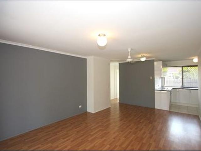 Tidy Duplex with Huge Yard