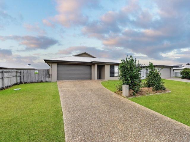 Tidy Family Home with Side access and SHED!