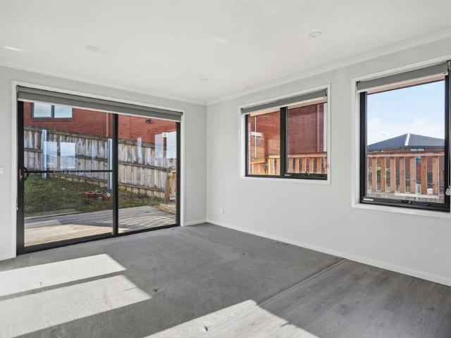 Tidy Four Bedroom 2 Bathroom Home