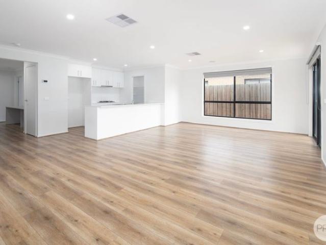 TIDY FOUR BEDROOM FAMILY HOME